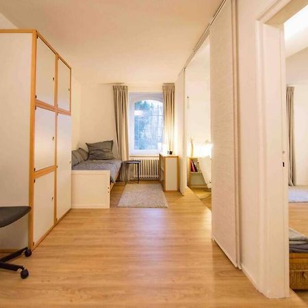 Ground Floor In Villa In Charlottenburg Garden View Berlim Exterior foto