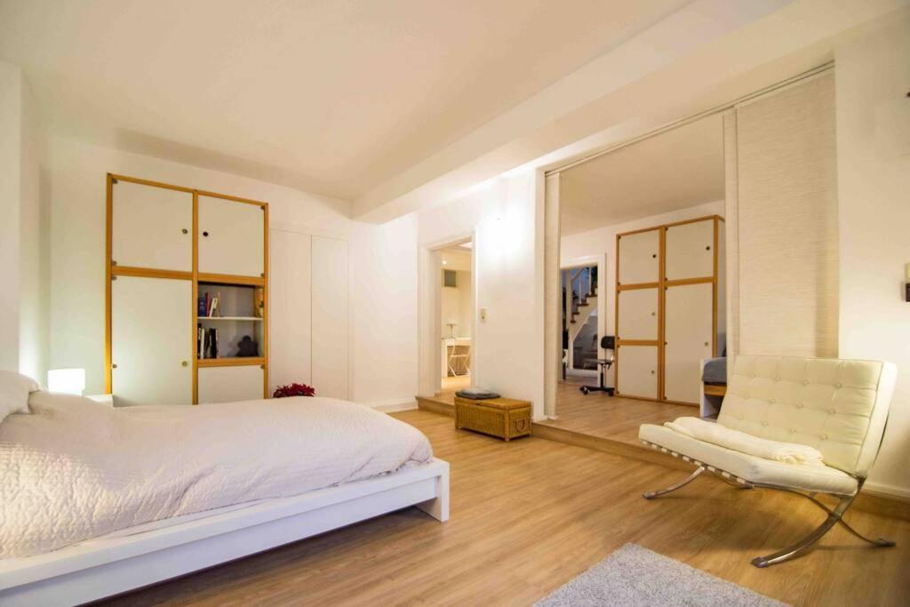 Ground Floor In Villa In Charlottenburg Garden View Berlim Exterior foto