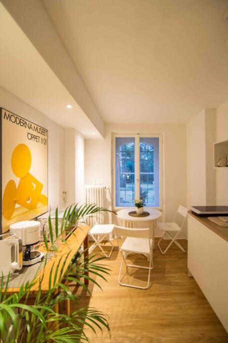 Ground Floor In Villa In Charlottenburg Garden View Berlim Exterior foto